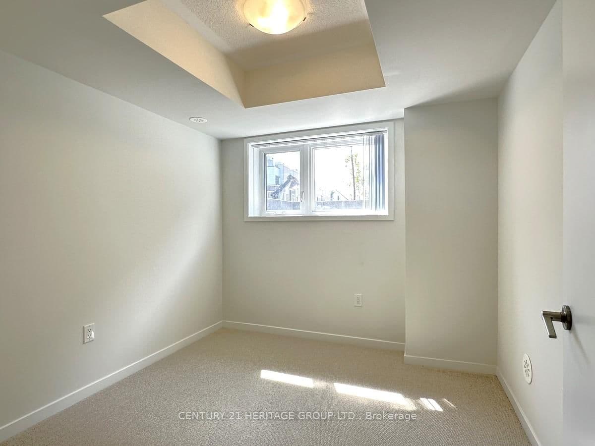 121 Honeycrisp Crescent, Unit TH243 thumbnail 20