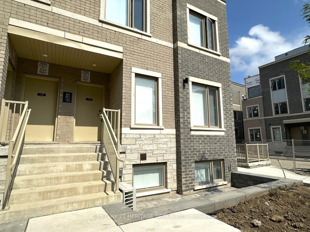 121 Honeycrisp Crescent, Unit TH243 thumbnail 3
