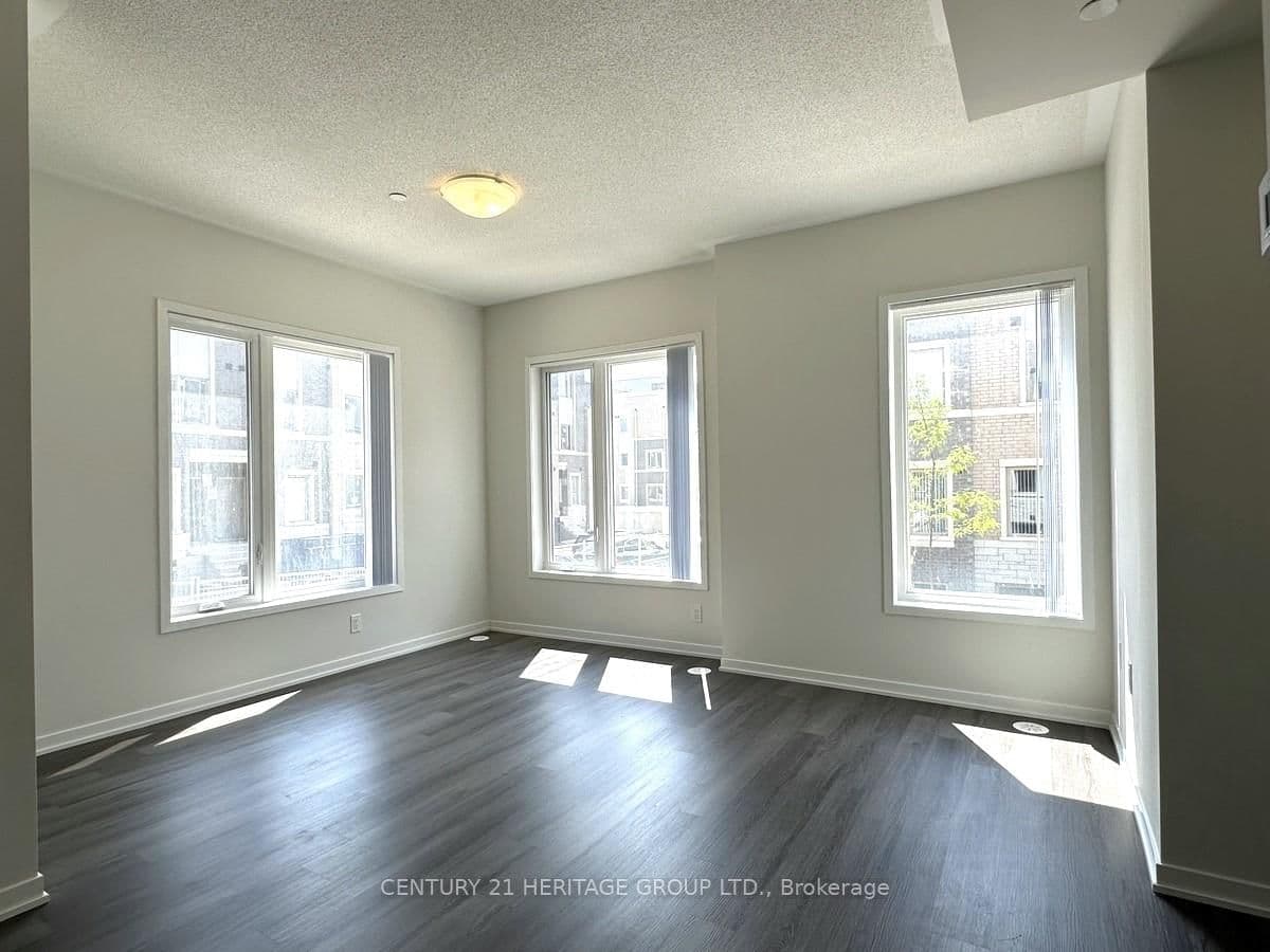 121 Honeycrisp Crescent, Unit TH243 thumbnail 5