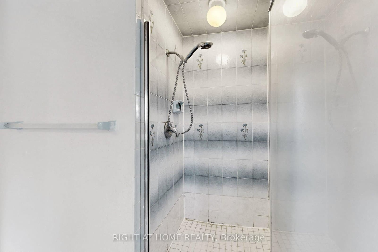 103 Heatherton Way thumbnail 38