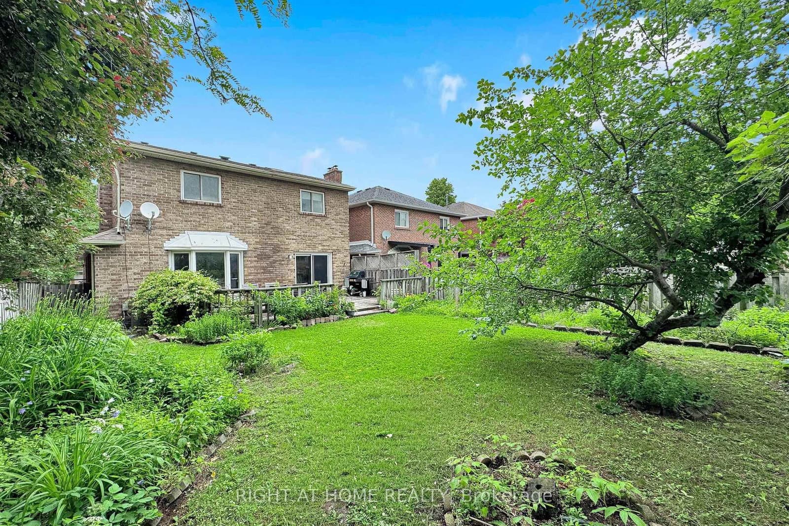 103 Heatherton Way thumbnail 50