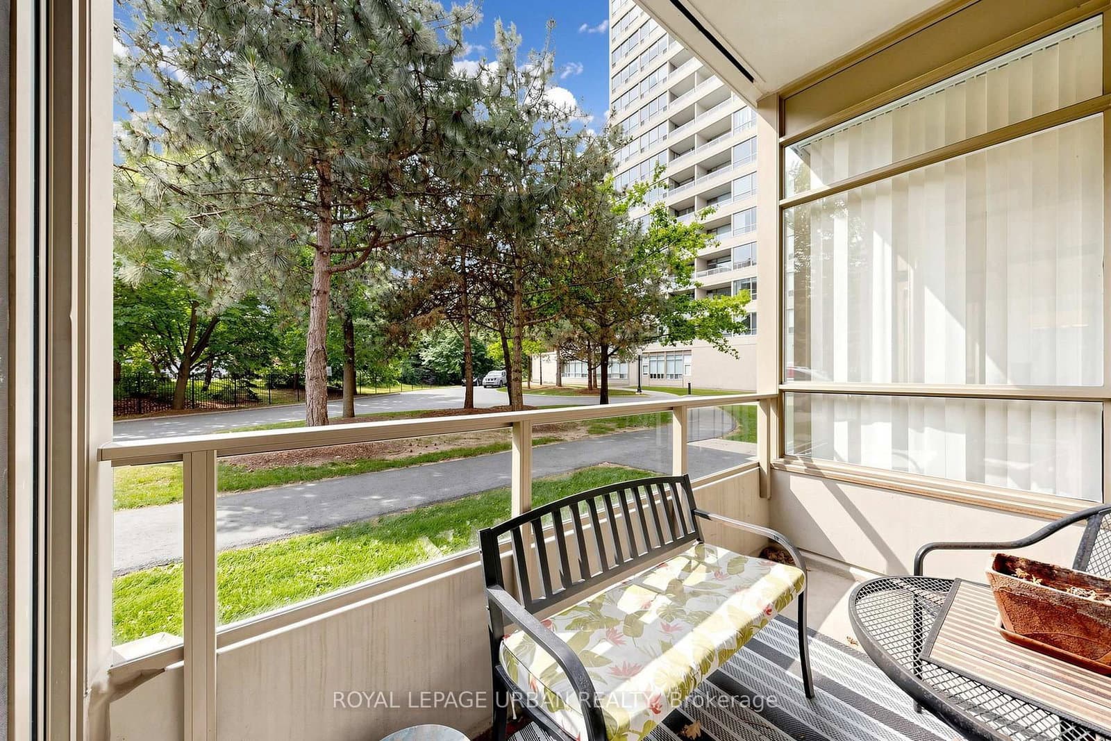 11 Townsgate Drive, Unit 110 thumbnail 20