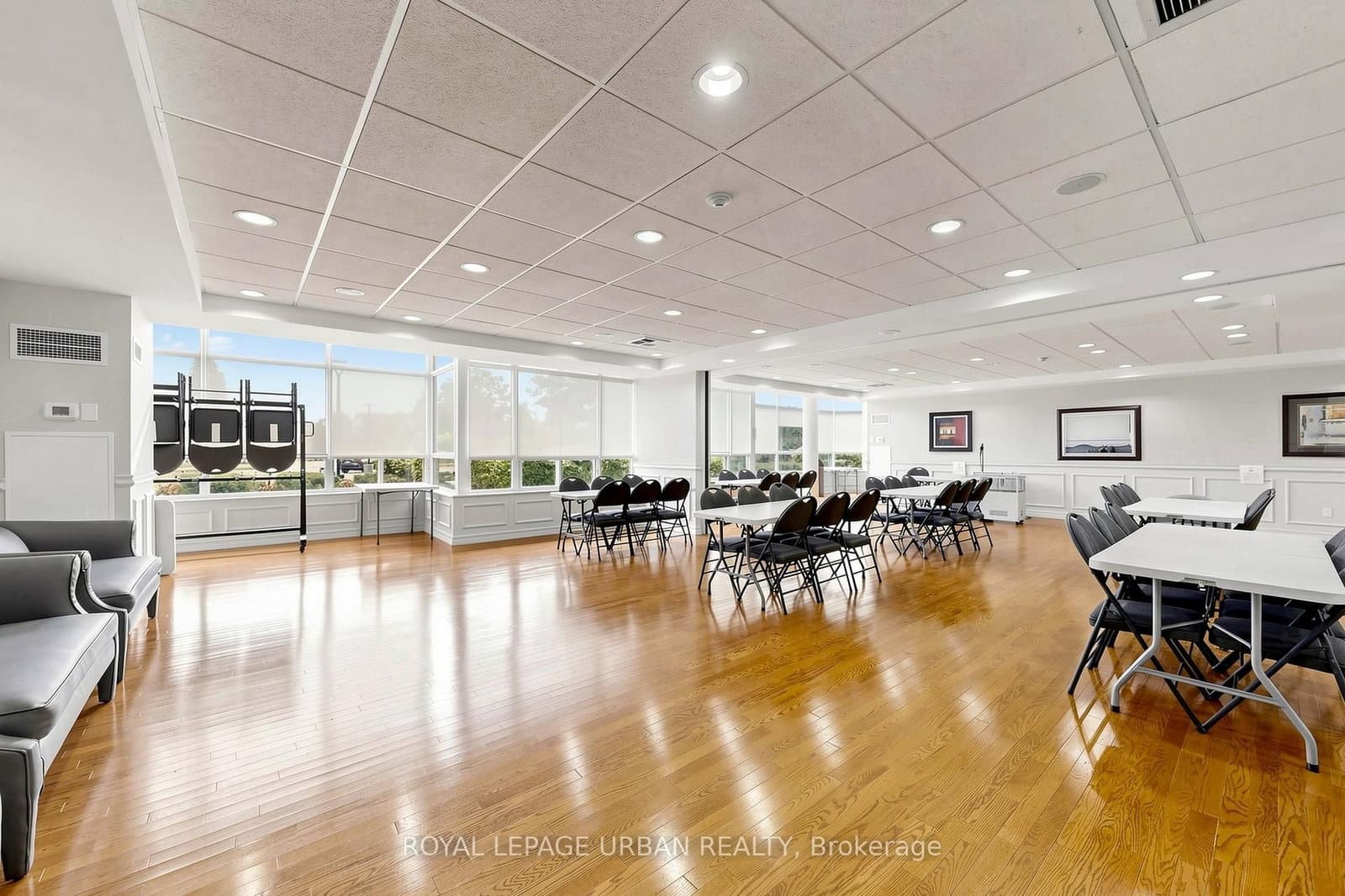 11 Townsgate Drive, Unit 110 thumbnail 40