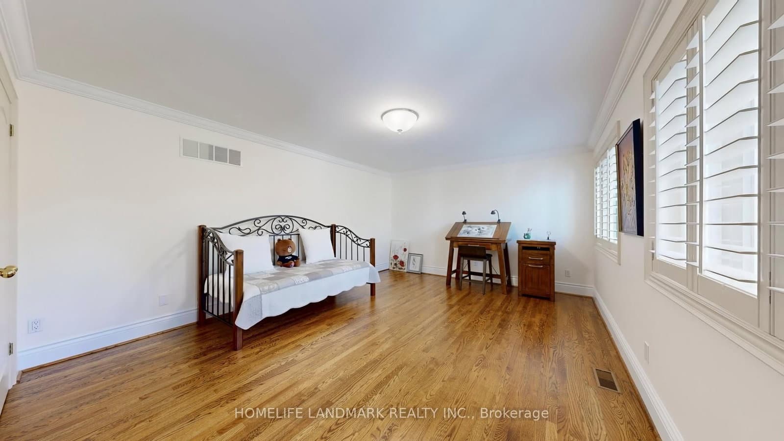 90 Offord Crescent thumbnail 31