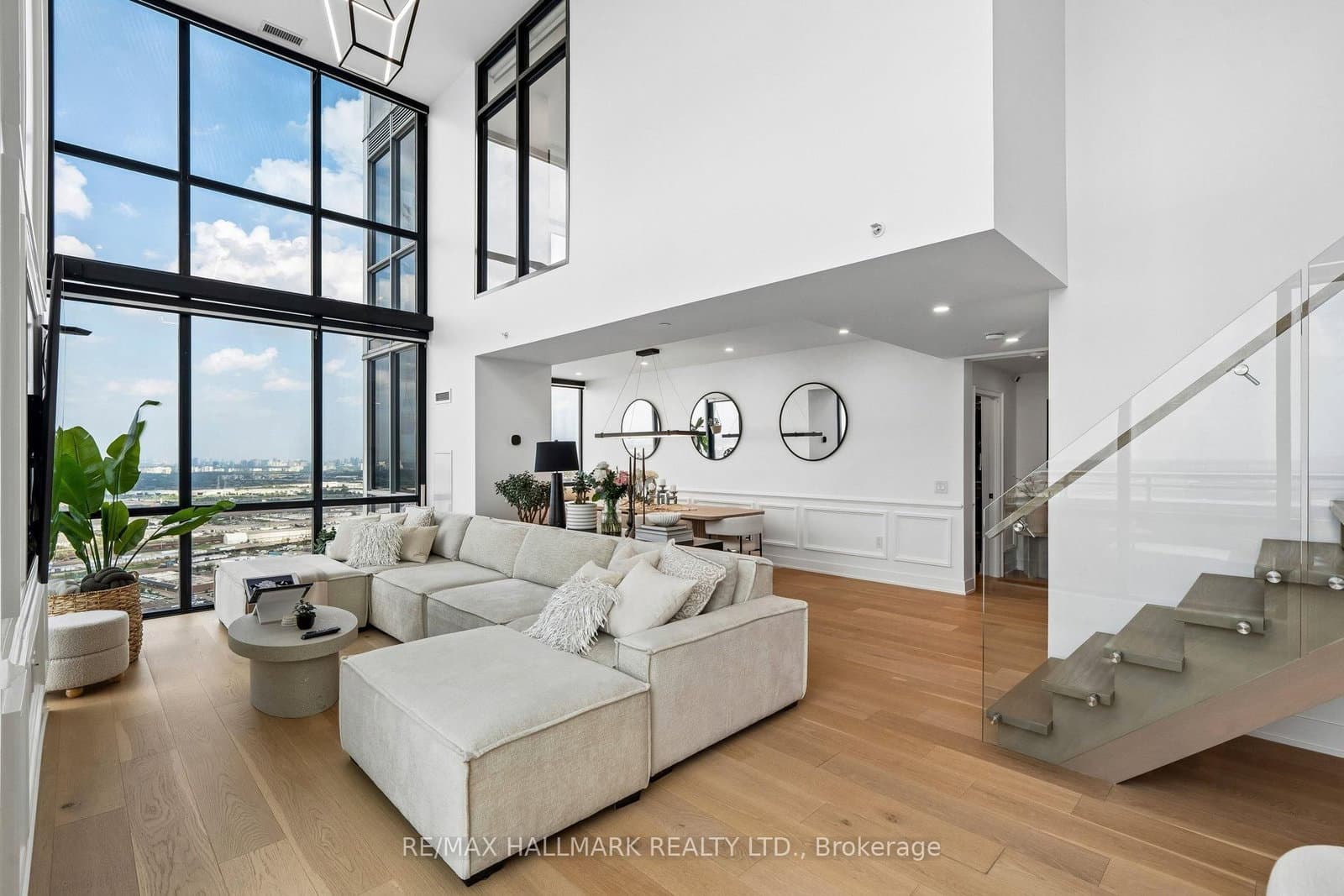2908 Highway 7, Unit PH3806 thumbnail 10
