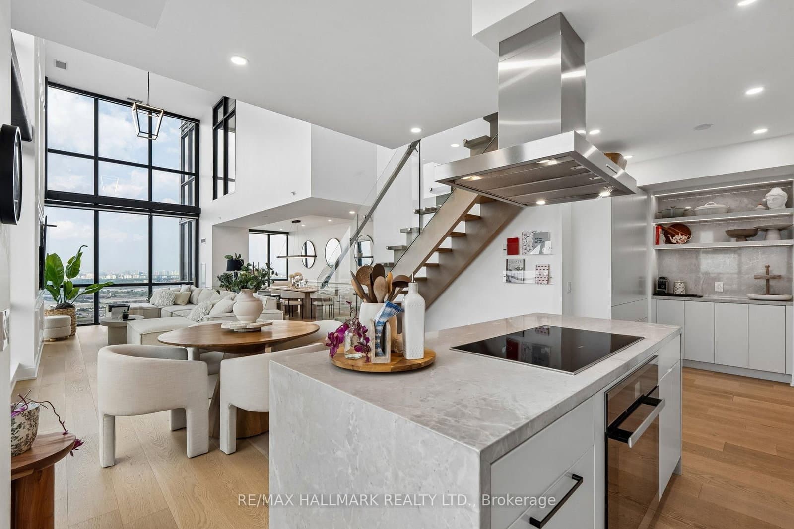 2908 Highway 7, Unit PH3806 thumbnail 19
