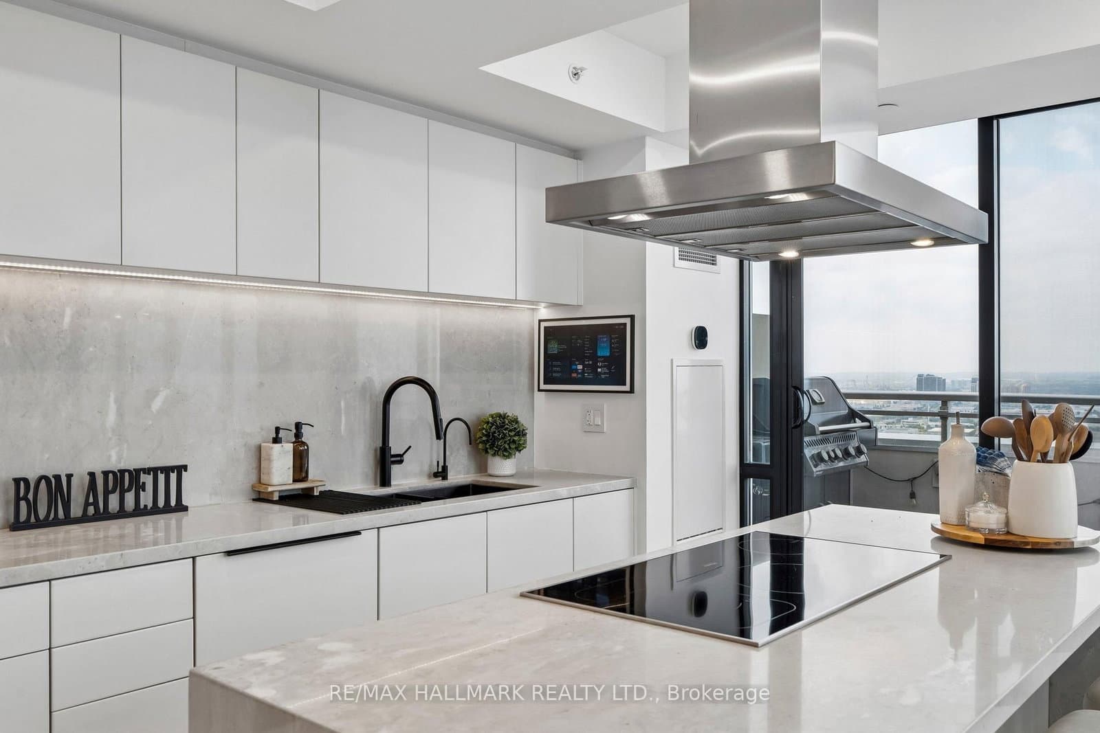 2908 Highway 7, Unit PH3806 thumbnail 24