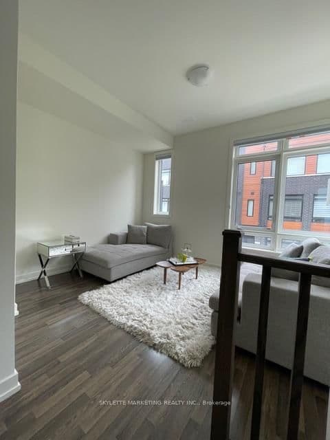 370B Red Maple Road, Unit 67 thumbnail 11