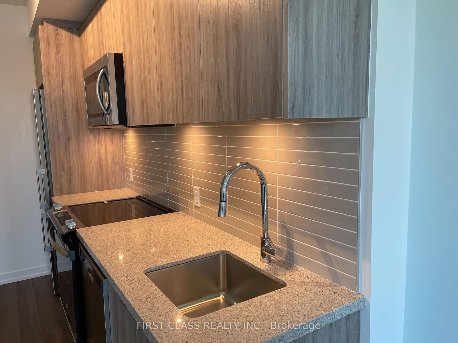 8868 Yonge Street, Unit 503E thumbnail 10