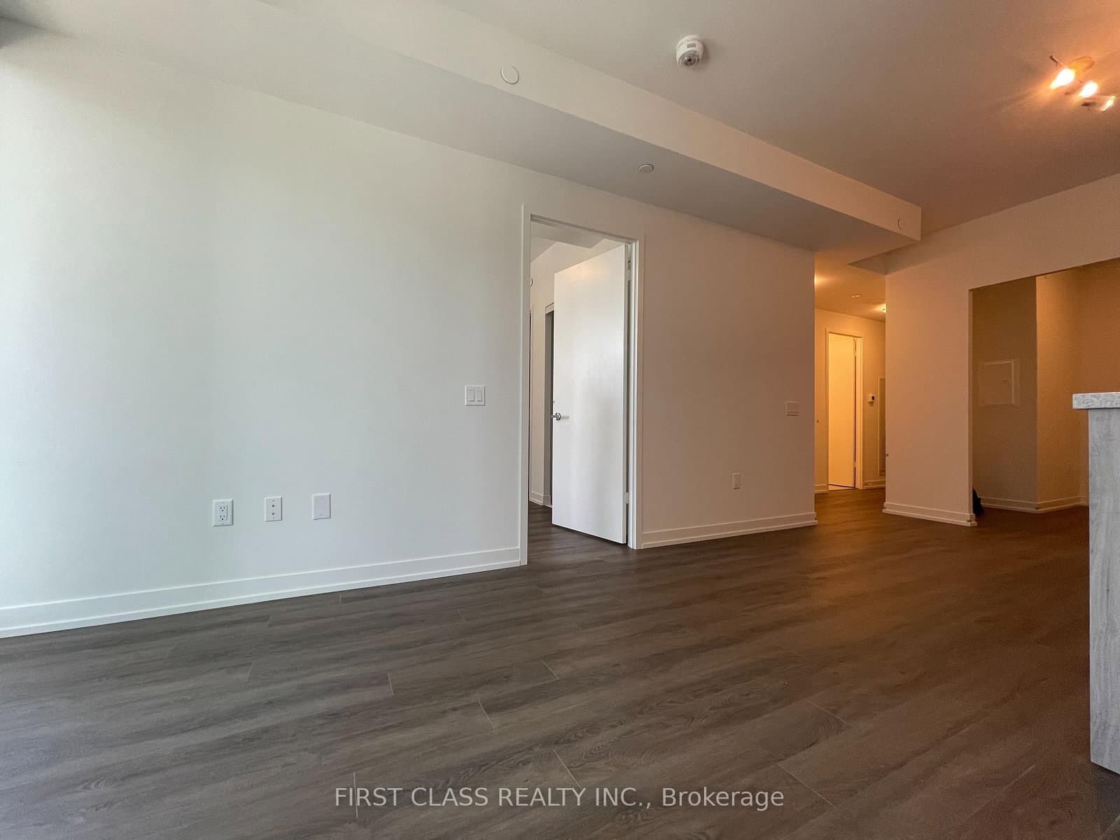 8868 Yonge Street, Unit 503E thumbnail 9