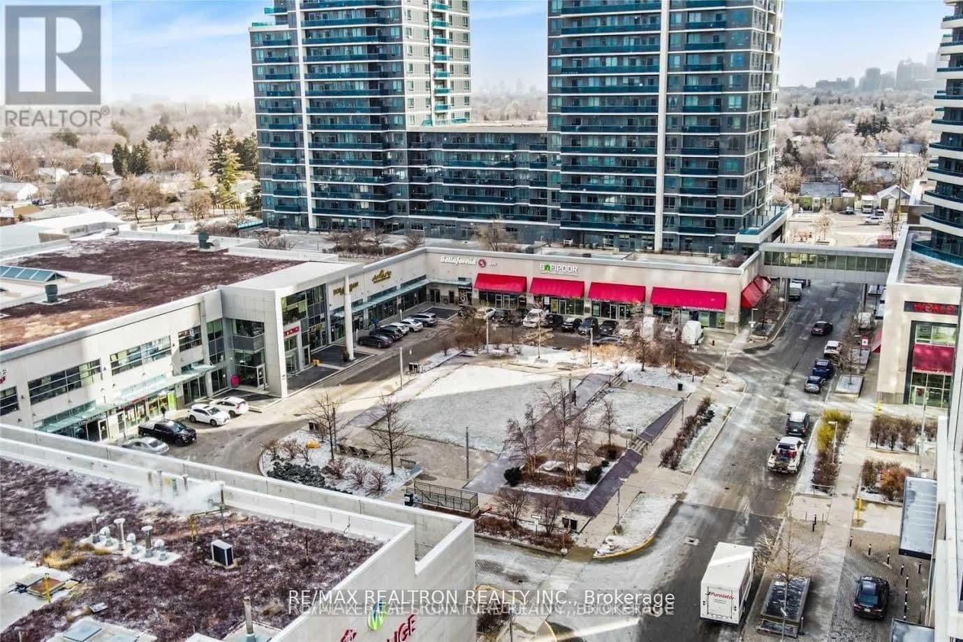 7165 Yonge Street, Unit 1515 thumbnail 15