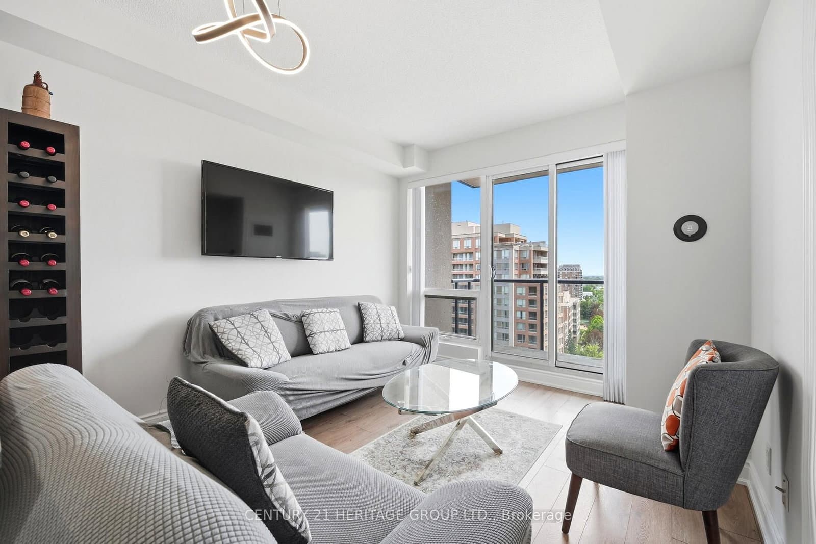 9090 Yonge Street, Unit 1106B thumbnail 10