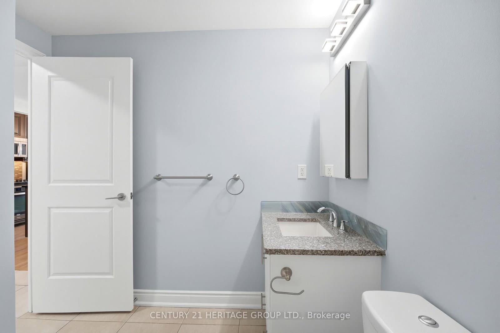 9090 Yonge Street, Unit 1106B thumbnail 22