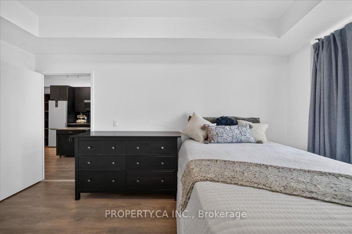 474 Caldari Road, Unit 1902 thumbnail 8