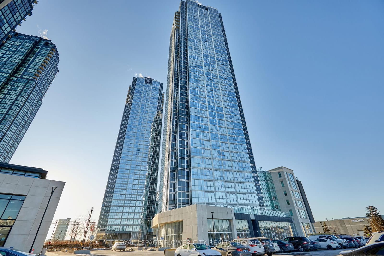 2908 Highway 7 Road, Unit 325 thumbnail 2