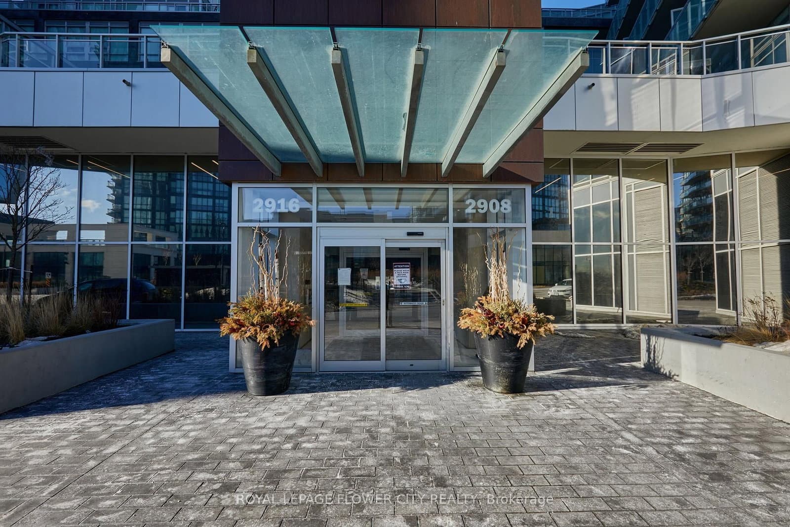 2908 Highway 7 Road, Unit 325 thumbnail 6