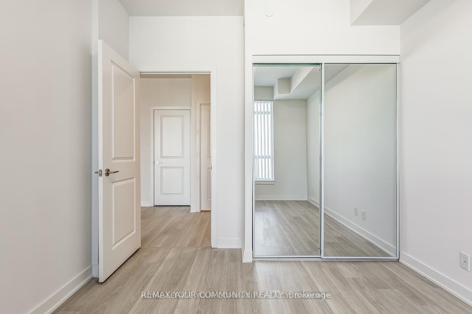 30 Upper Mall Way, Unit 3006 thumbnail 11