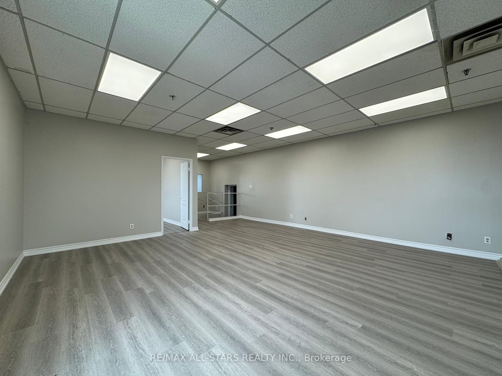 25 Heritage Road, Unit 11 thumbnail 20