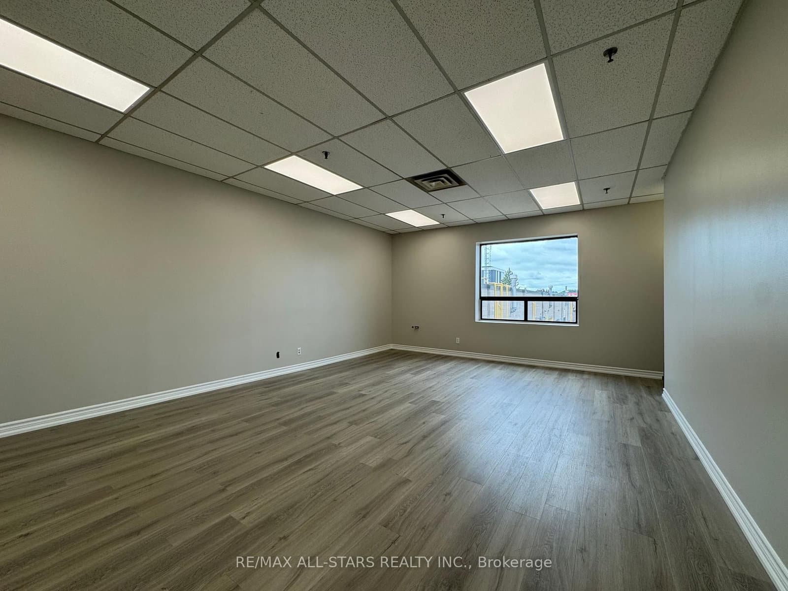 25 Heritage Road, Unit 11 thumbnail 21
