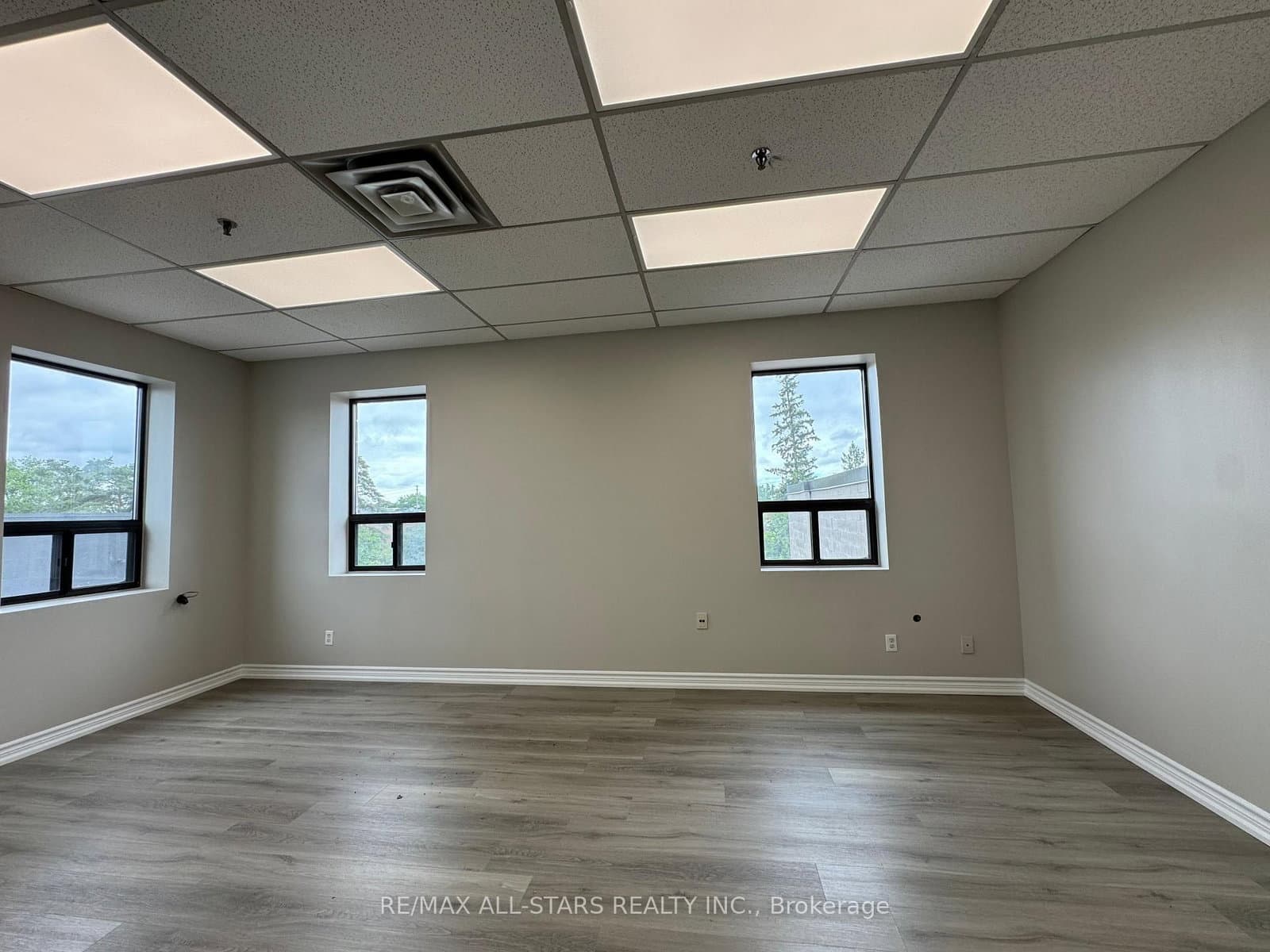 25 Heritage Road, Unit 11 thumbnail 24