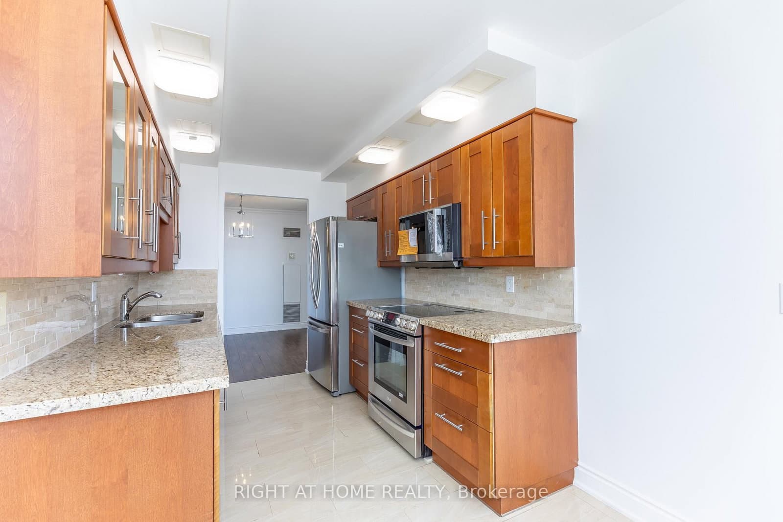 120 Promenade Circle, Unit 1001 thumbnail 25