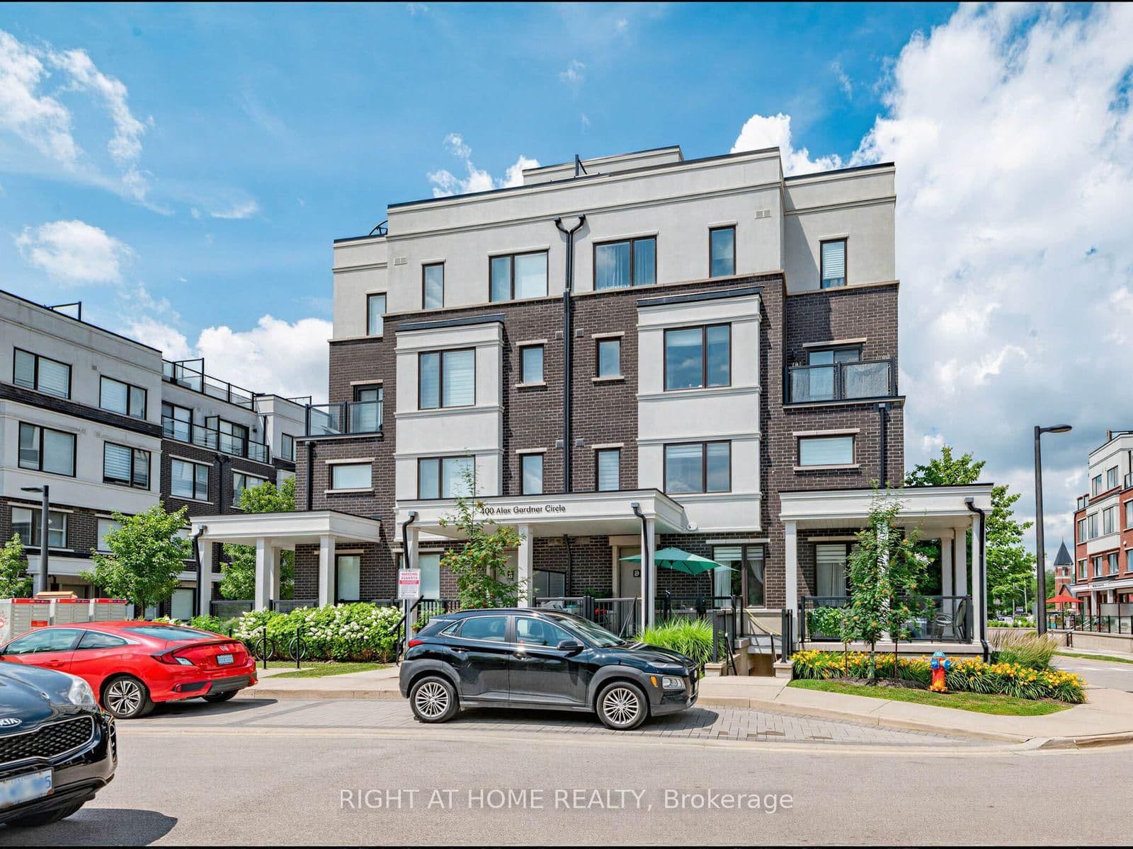 400 Alex Gardner Circle, Unit 86 - Image 1