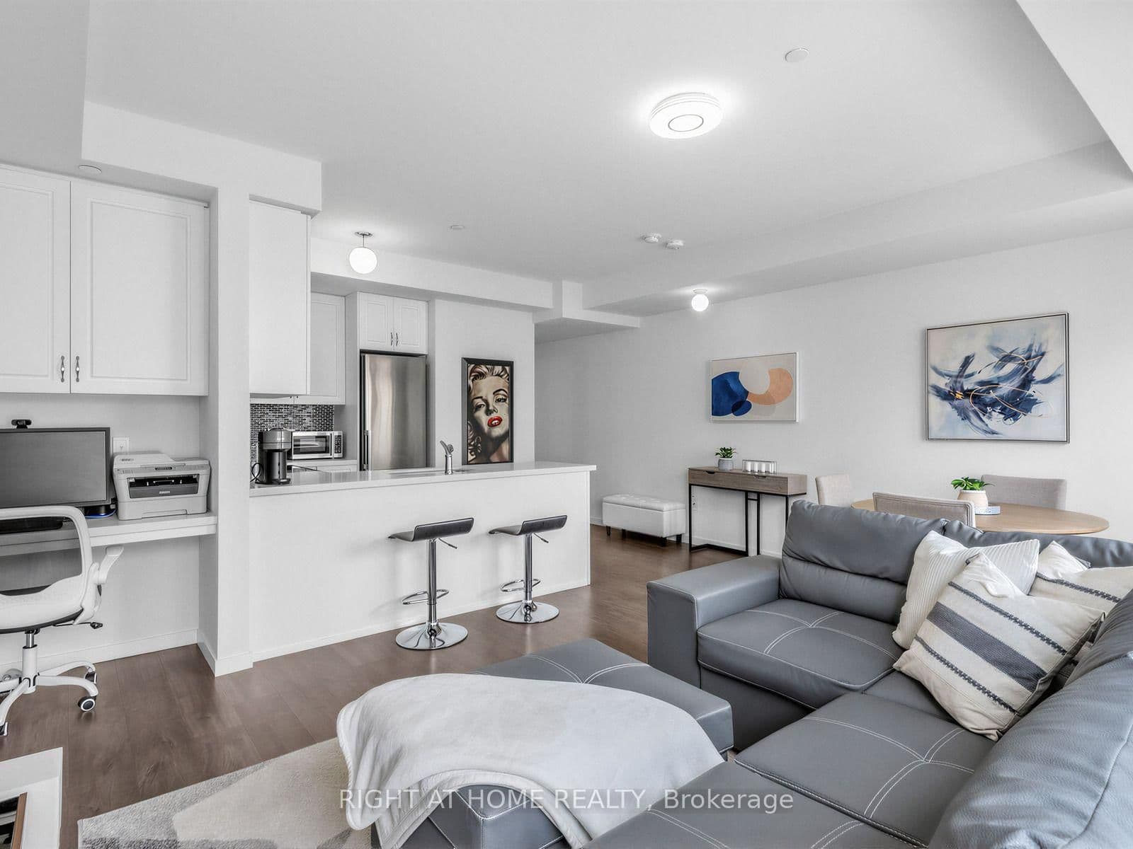 400 Alex Gardner Circle, Unit 86 thumbnail 6