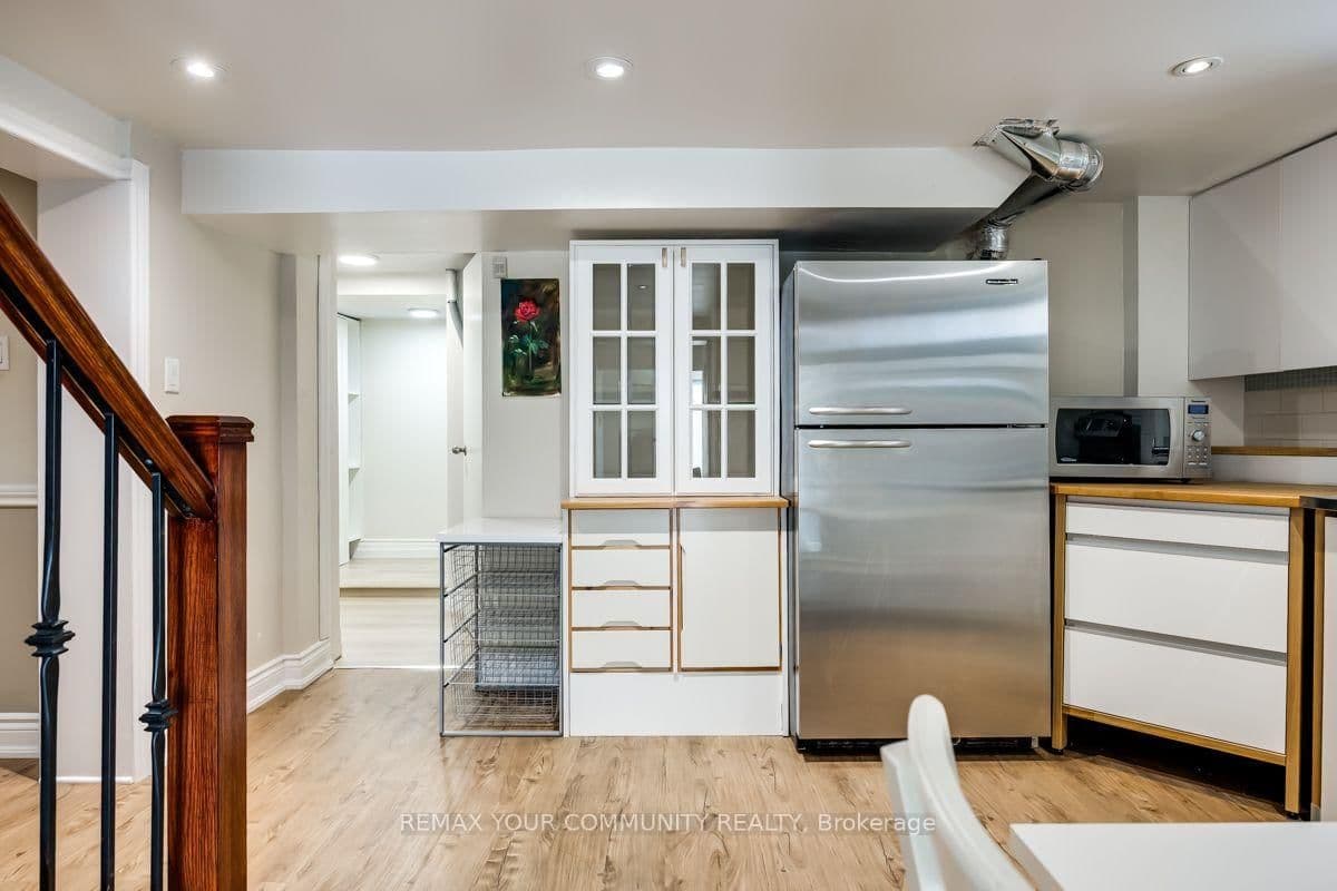 71 Hawman Avenue, Unit Lower Level - Image 1
