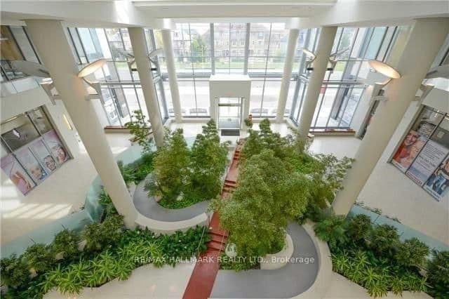9090 Yonge Street, Unit #1608 thumbnail 2