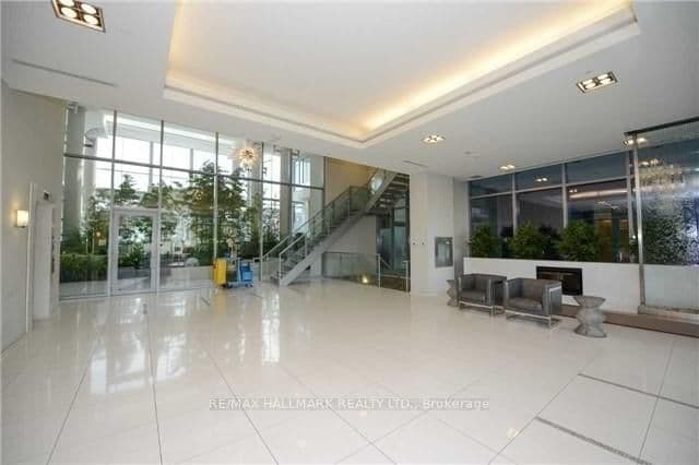 9090 Yonge Street, Unit #1608 thumbnail 5