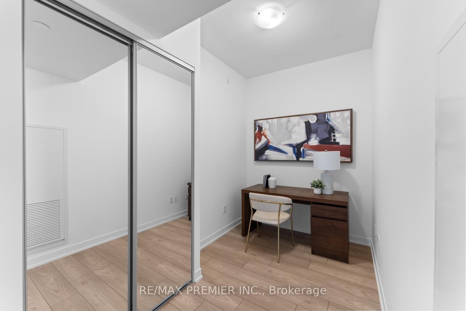 474 Caldari Road, Unit 2206 thumbnail 20
