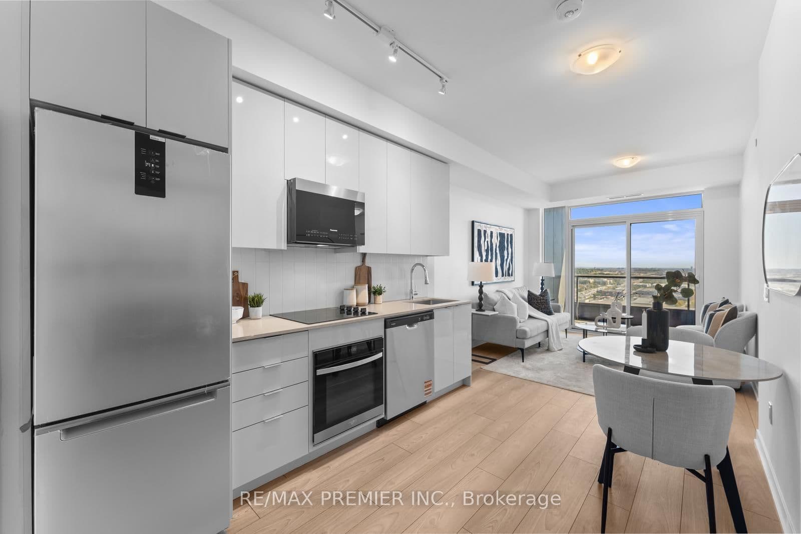 474 Caldari Road, Unit 2206 thumbnail 3