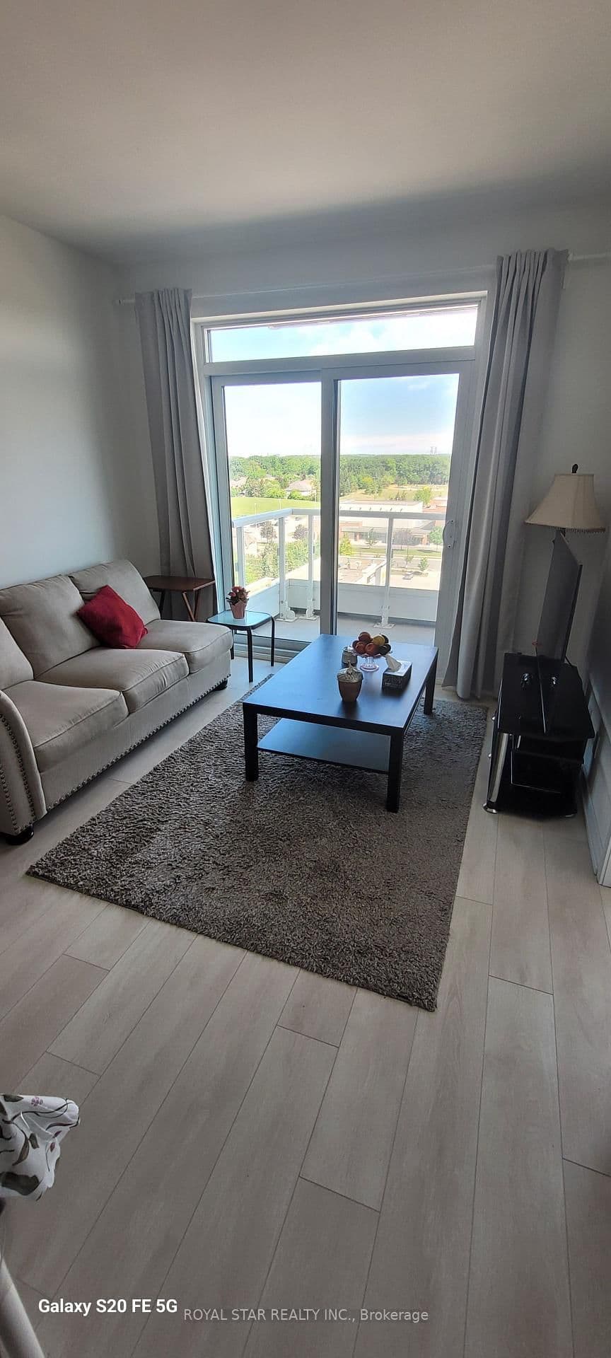 8 Beverley Glen Boulevard, Unit 901 thumbnail 4