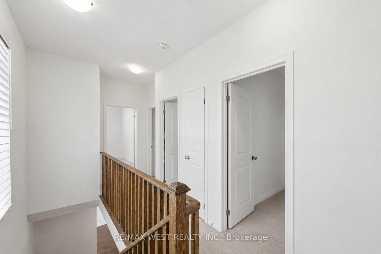 55 Holyrood Crescent thumbnail 19