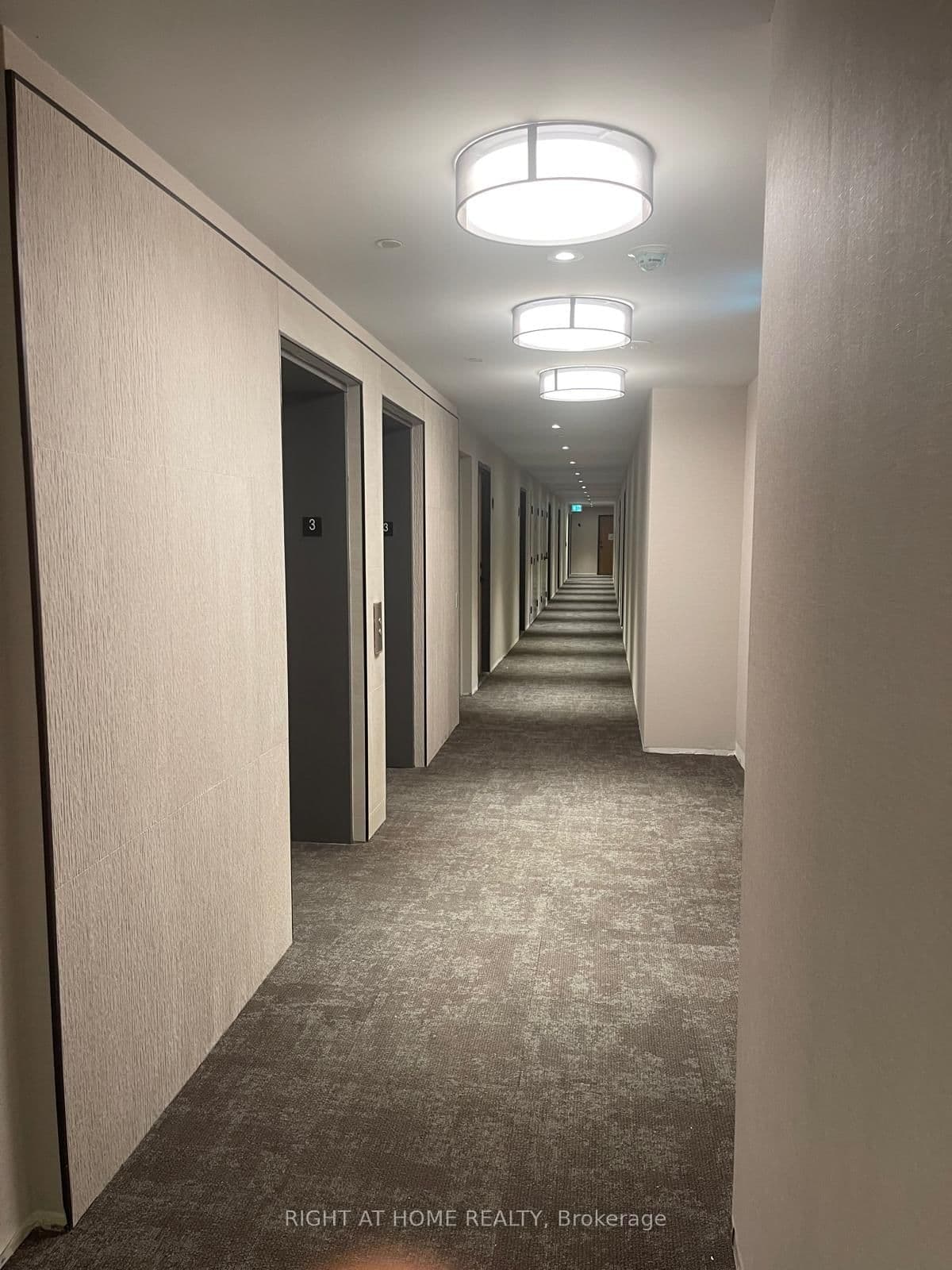 8 Beverley Glen Boulevard, Unit D-331 thumbnail 15