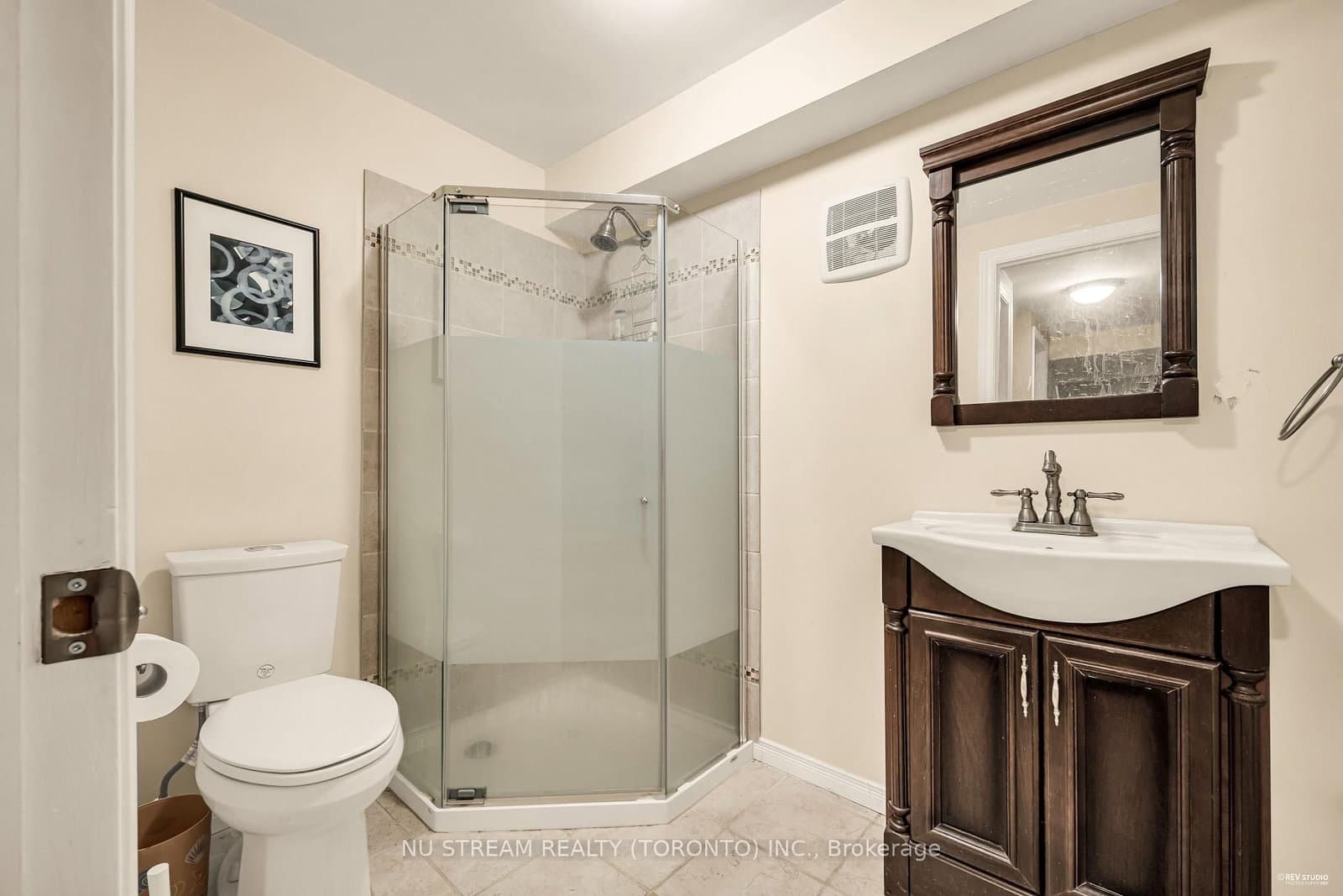 111 LEALINDS Road thumbnail 47