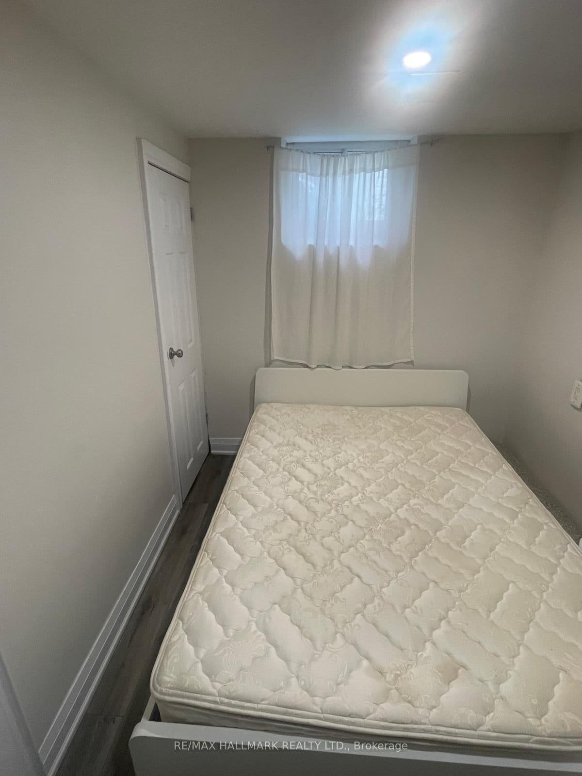 61 AURORA HEIGHTS Drive, Unit LOWER thumbnail 17