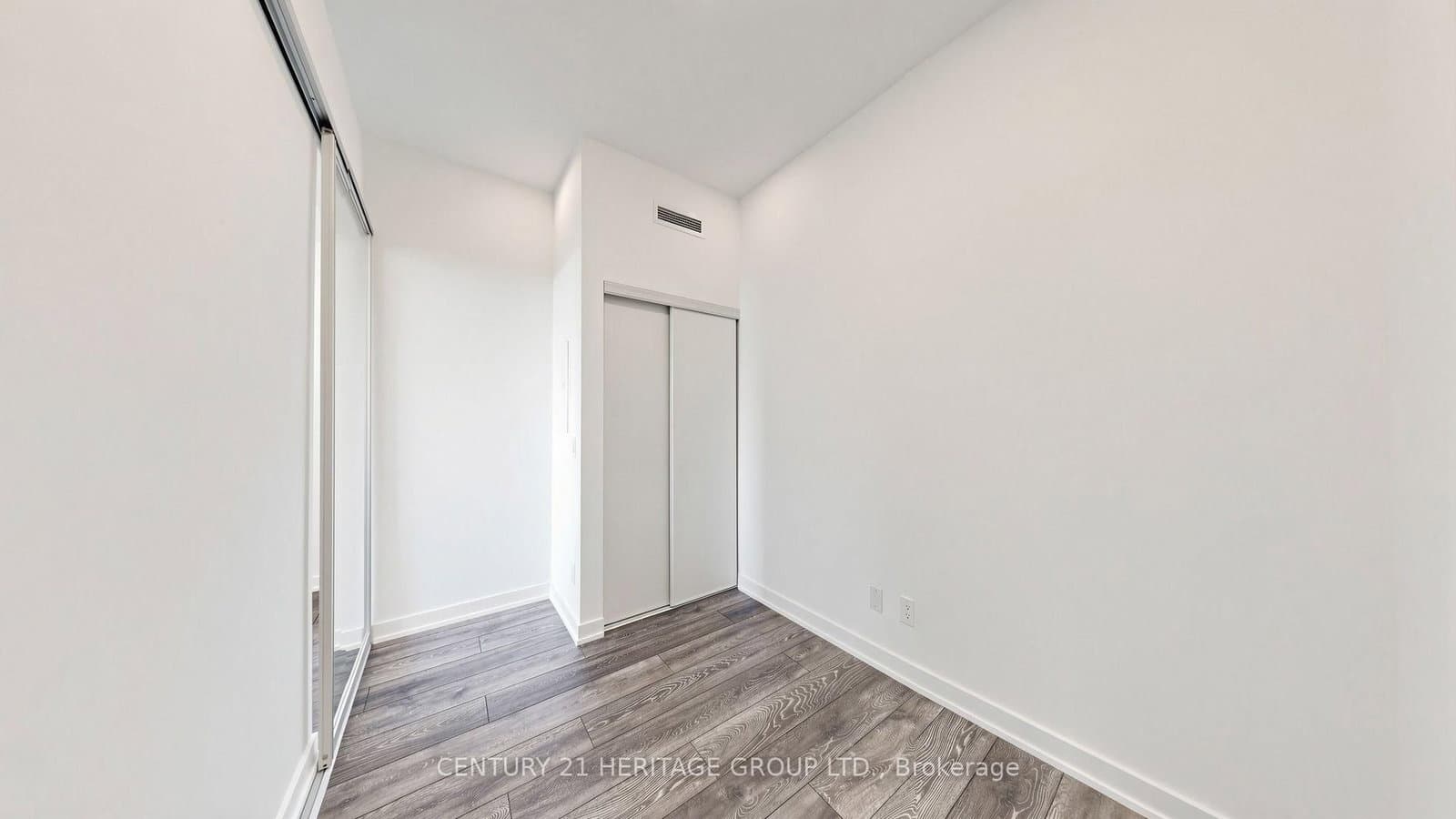 8888 Yonge Street, Unit 622 thumbnail 18