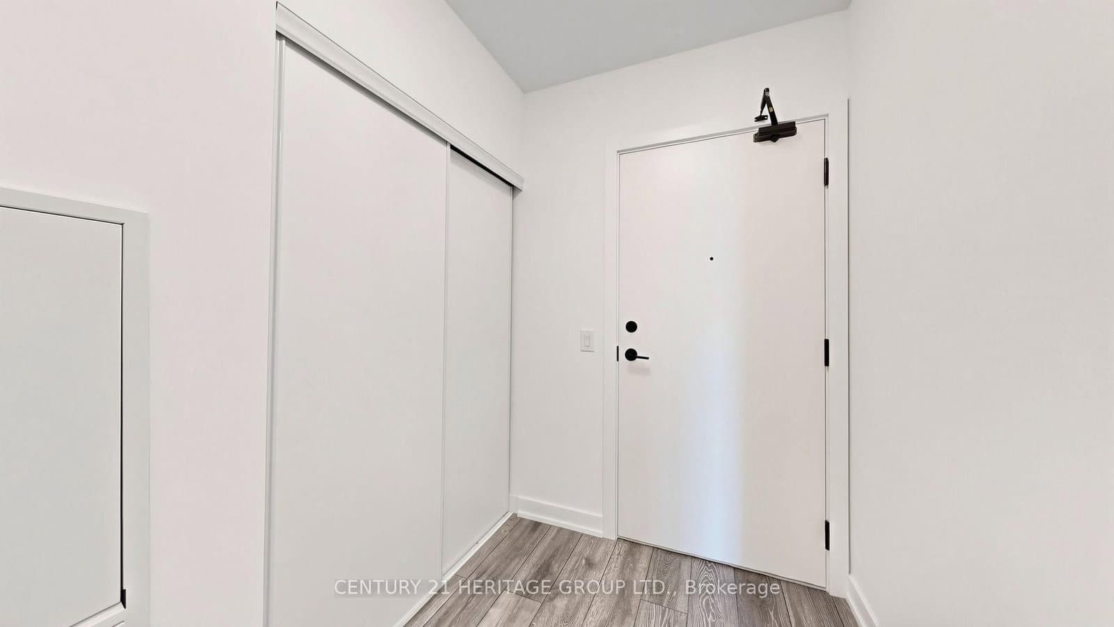 8888 Yonge Street, Unit 622 thumbnail 25