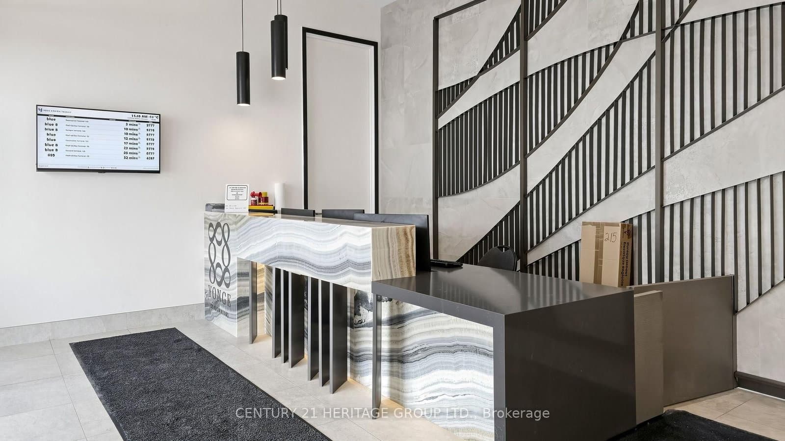 8888 Yonge Street, Unit 622 thumbnail 4