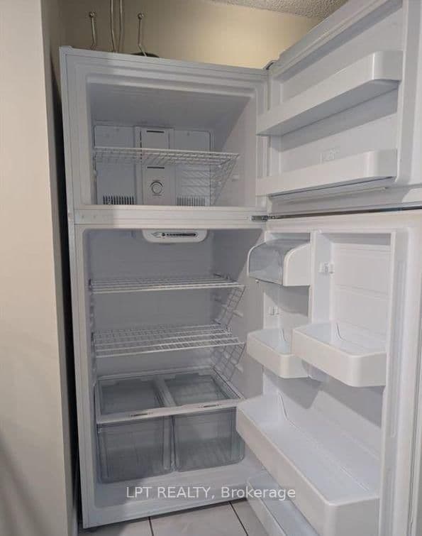 226 St Joan Of Arc Avenue, Unit BASEMENT thumbnail 12