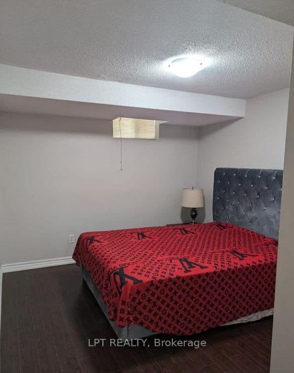 226 St Joan Of Arc Avenue, Unit BASEMENT thumbnail 18