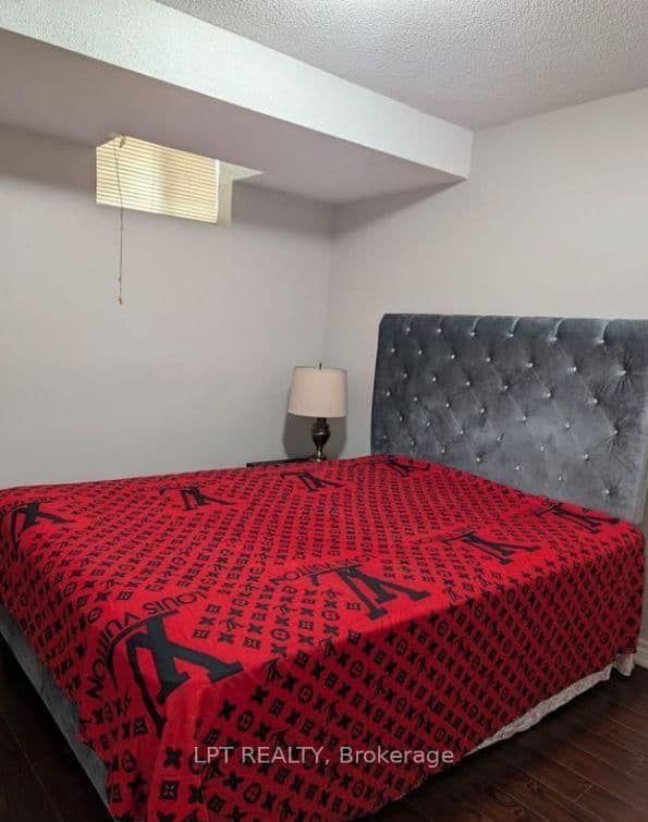 226 St Joan Of Arc Avenue, Unit BASEMENT thumbnail 20