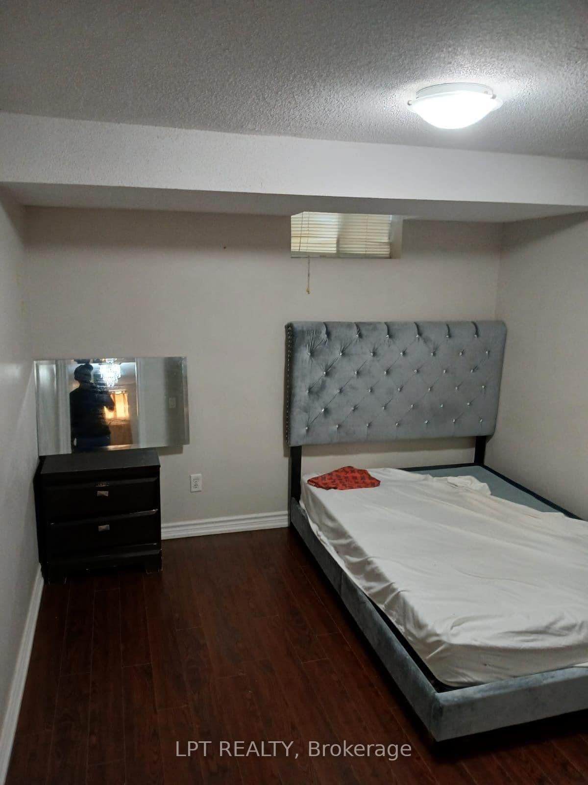 226 St Joan Of Arc Avenue, Unit BASEMENT thumbnail 22