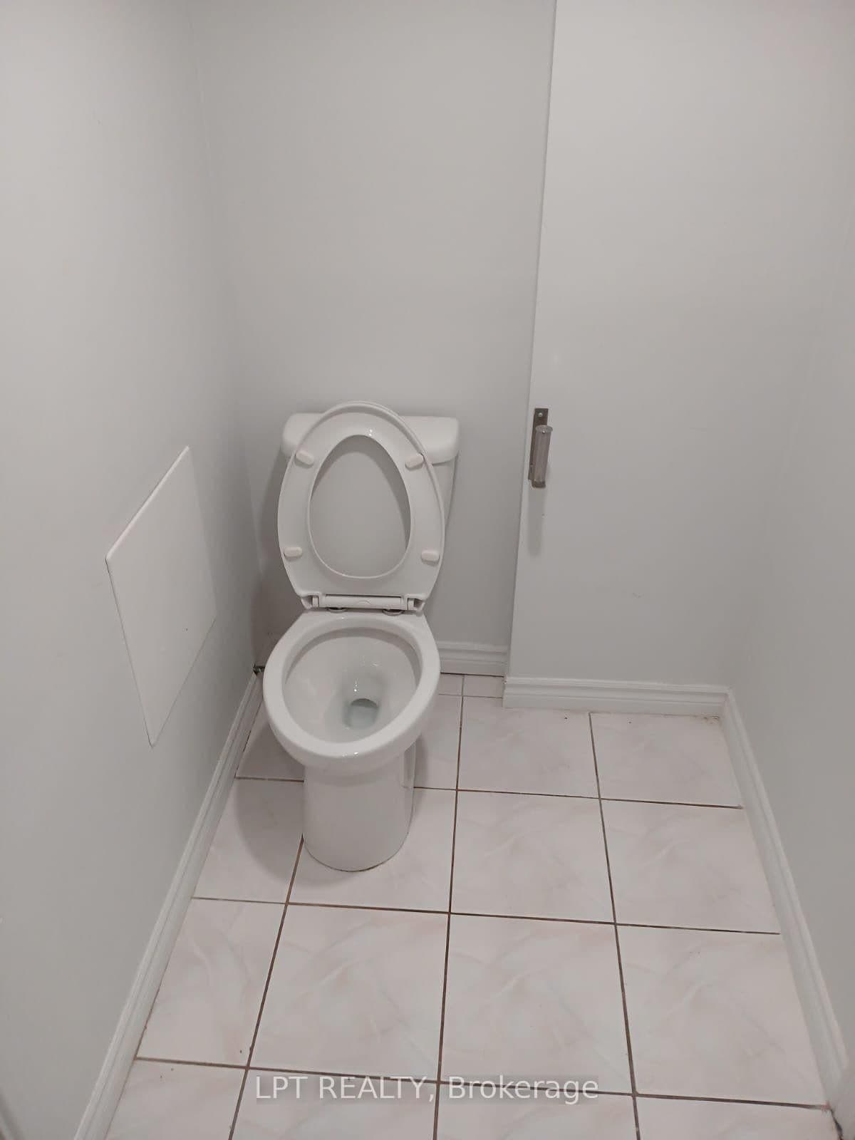 226 St Joan Of Arc Avenue, Unit BASEMENT thumbnail 27