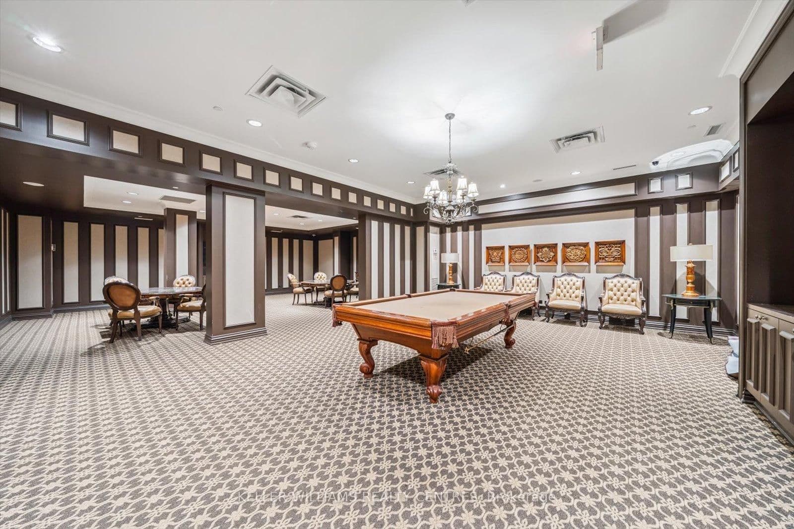 9245 Jane Street, Unit 902 thumbnail 19