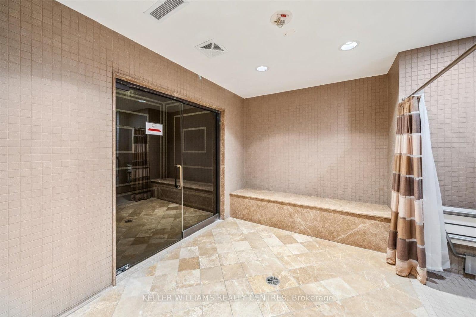 9245 Jane Street, Unit 902 thumbnail 27