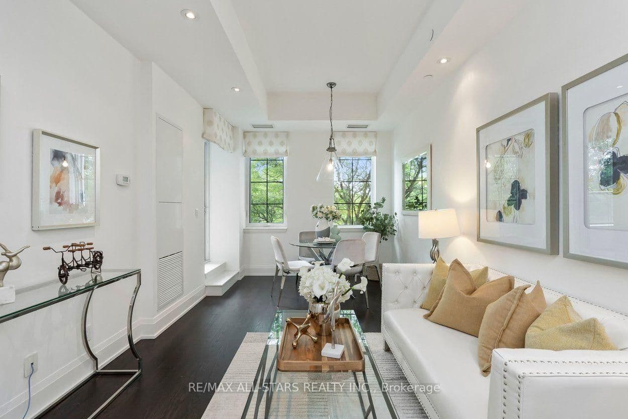 20 Fred Varley Drive, Unit 219 thumbnail 13