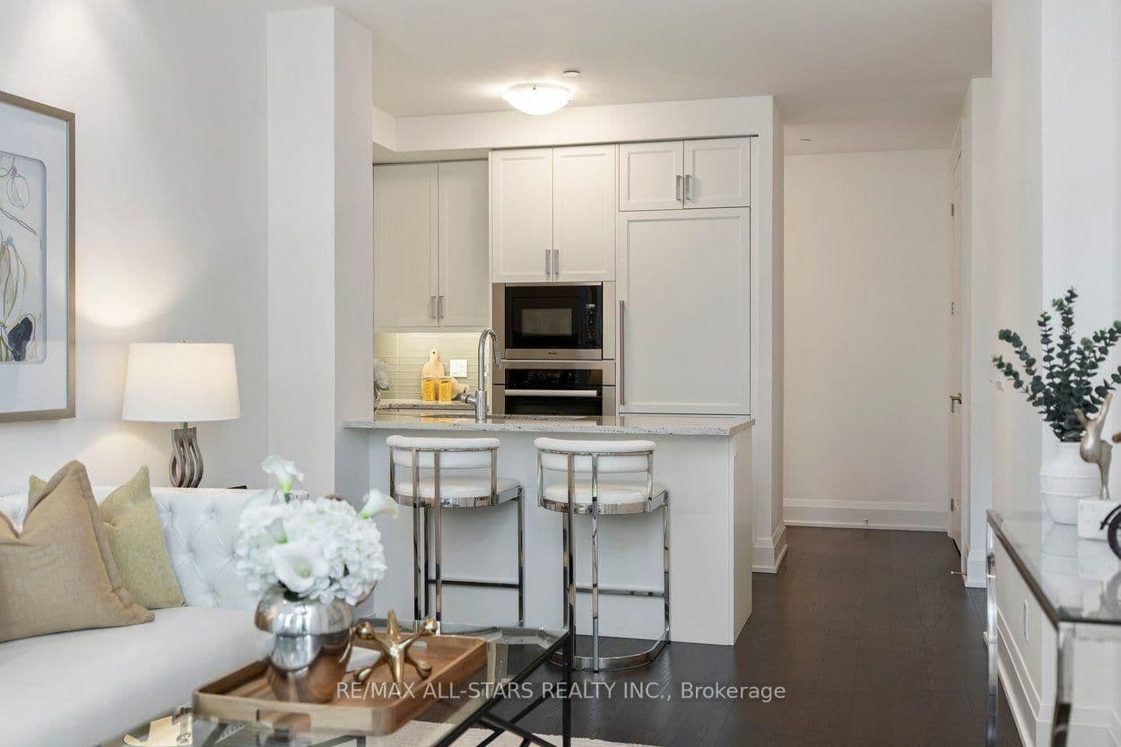 20 Fred Varley Drive, Unit 219 thumbnail 19