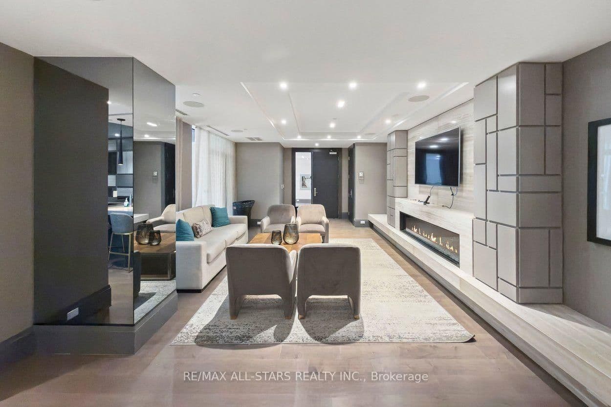20 Fred Varley Drive, Unit 219 thumbnail 35